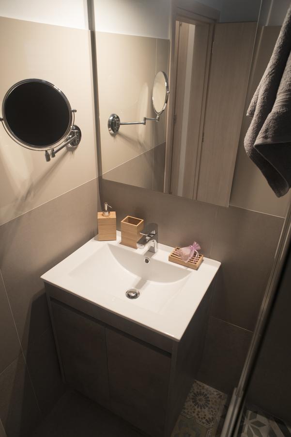 Athenian Neoclassical Apartment Екстер'єр фото